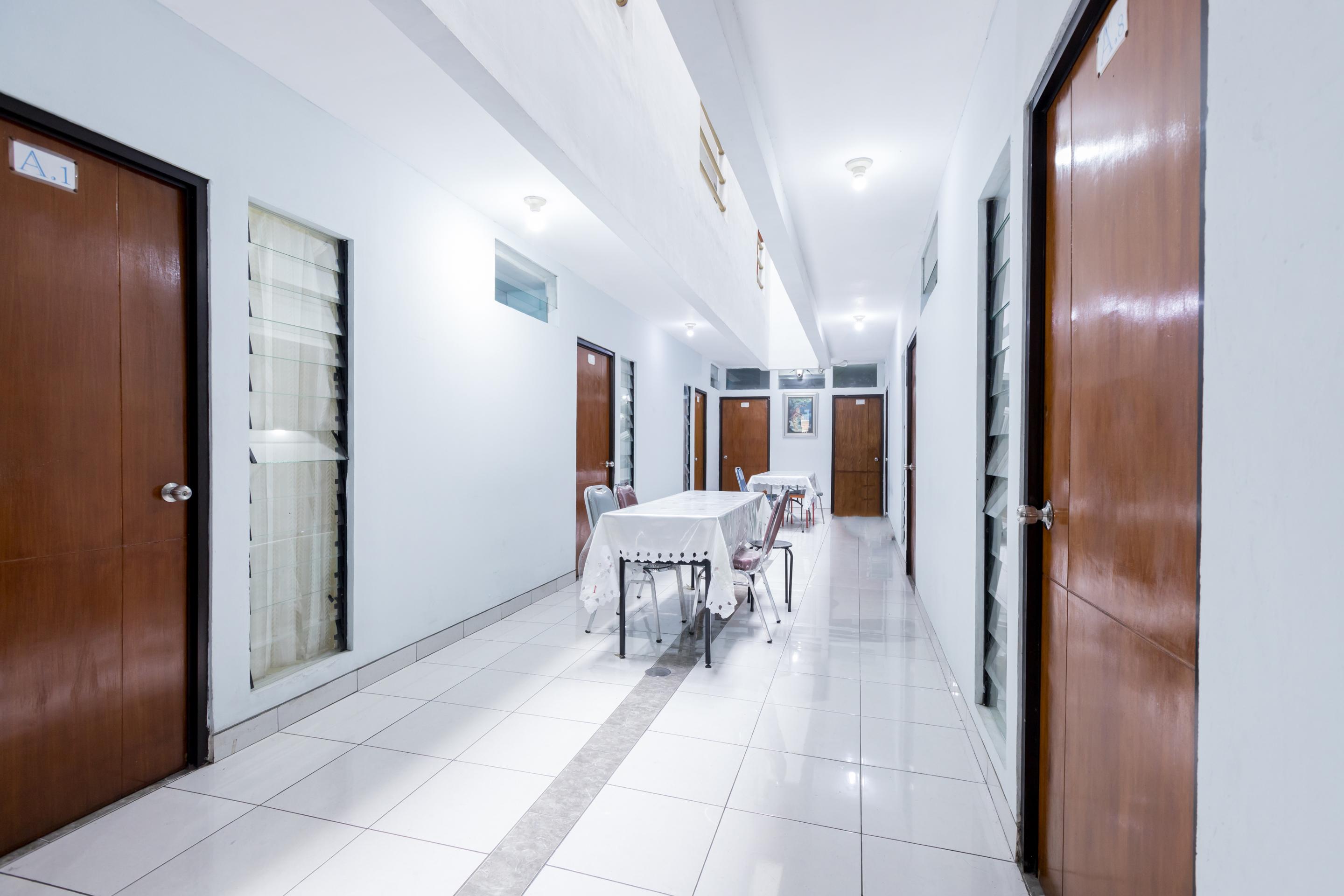OYO 1516 Cemara Gading Bogor Exterior foto